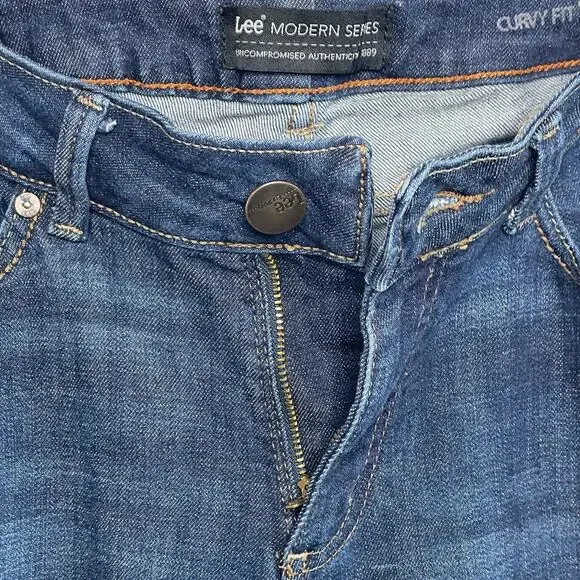 Lee Medium Wash Curvy Fit Mid Rise Bootcut Denim Jeans Stretch Blue Women's Sz 8 - Picture 6 of 13